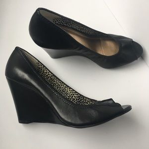 BCBGeneration black wedges